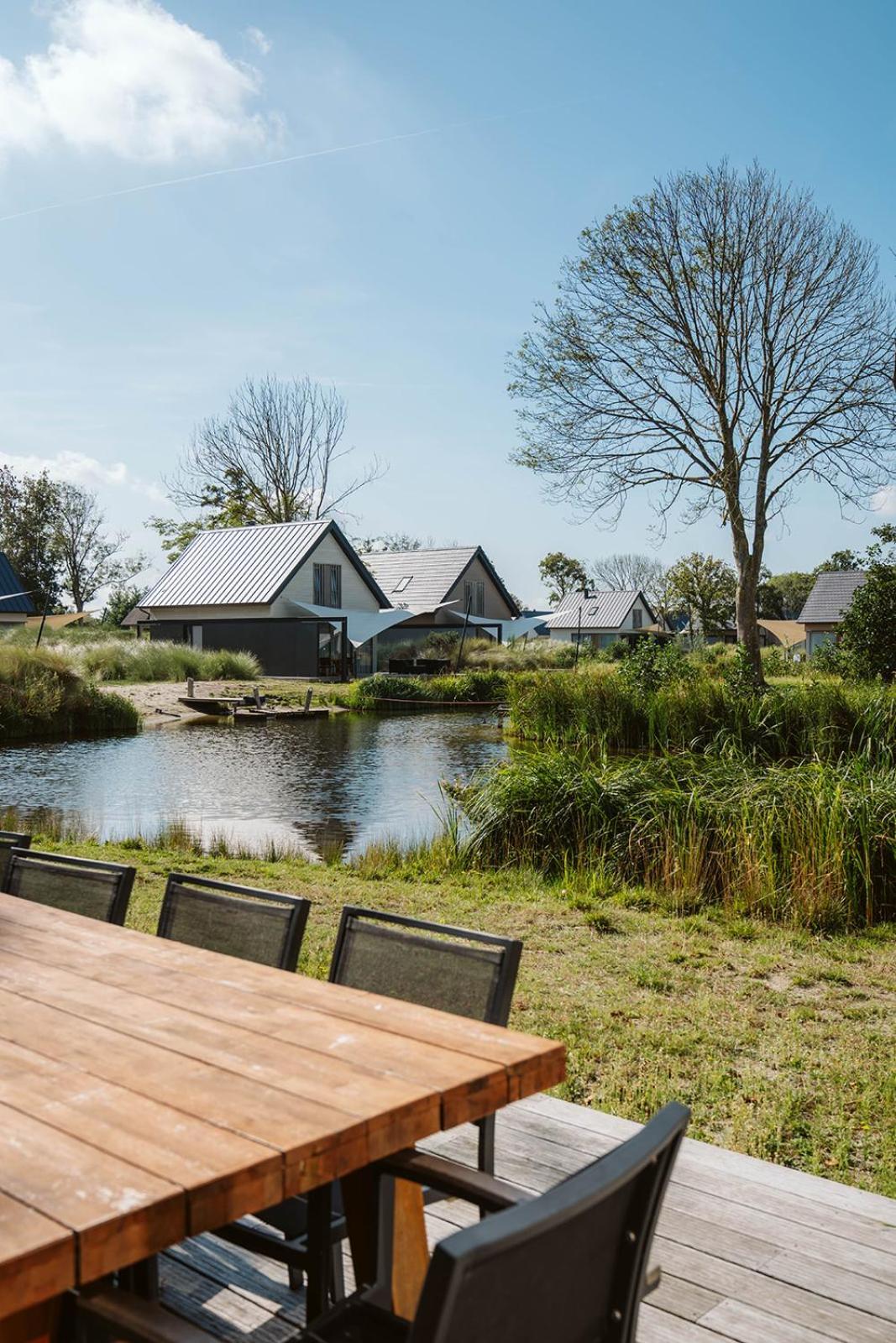 Holiday park Ridderstee Duin 4*